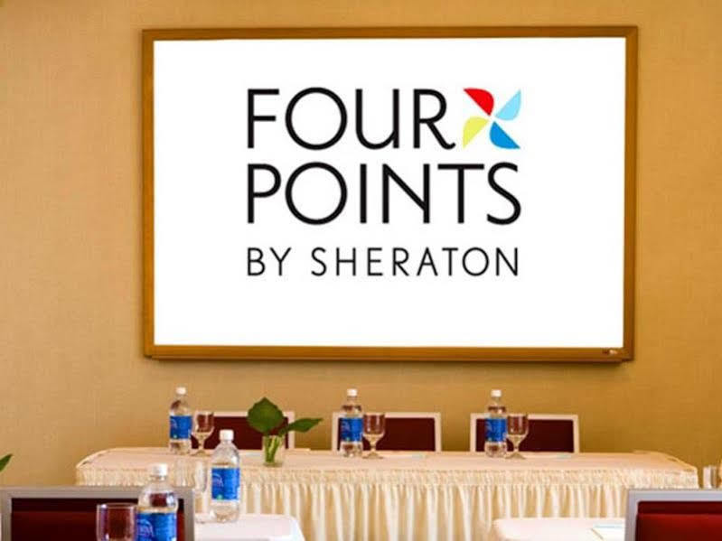 Four Points By Sheraton Fargo Medical Center Esterno foto